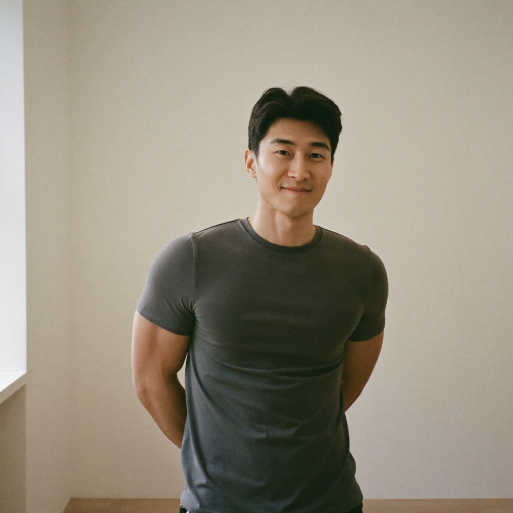 강사 이미지 예시